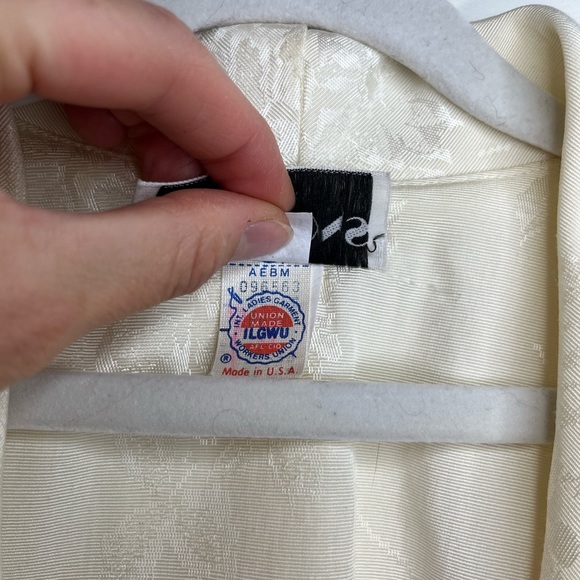 Vintage Ivory Brocade Blazer M/L Coquette Bridal Cottagecore Puff Sleeve ILGWU - Picture 12 of 16